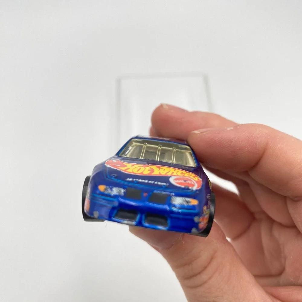 Hot Wheels Blue Number 44 Race Car Kyle Petty Toy Diecast‎ Collectible Kids 1996
